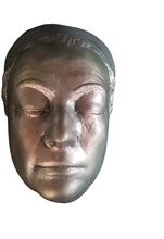 Charger l'image dans la galerie, Joan Crawford Mommie Dearest Life Mask Death mask life cast Plaster