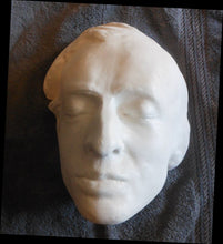 Charger l'image dans la galerie, Chopin life mask Head and hand death cast