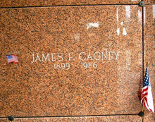 Load image into Gallery viewer, Cagney, James Cagney life mask (life cast)