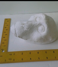 Charger l'image dans la galerie, Patas Monkey death cast replica Life cast