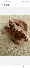 画像をギャラリービューアに読み込む, Psittacosaur Dinosaur Replica 14" Dinosaur skeleton cast in matrix