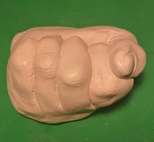 Cargar imagen en el visor de la galería, Muhammad Ali Hand Fist Life Cast (Resin)