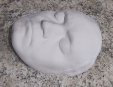 Charger l&#39;image dans la galerie, Beethoven life mask / life cast (Resin) Ludwig van Beethoven&#39;s Life Mask Cast