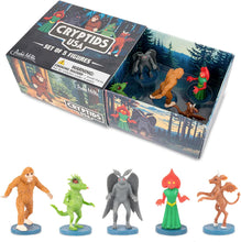 Laden Sie das Bild in den Galerie-Viewer, Cryptids USA Toy Figures set Monopoly Archie McPhee Corral of Cryptids Gag Gift – USA Monster Set w/Bigfoot, Mothman &amp; More – Funny Stocking Stuffer for Cryptid Lovers &amp; Fans of American Folklore Chupacabra