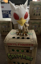 Cargar imagen en el visor de la galería, Cryptkins: Series 2 - Gryphon (Cryptkins Vinyl Figure Series 2 Gryphon *Opened box With Card *Open item*