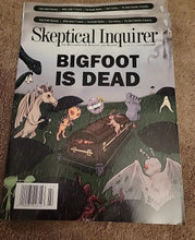 Cargar imagen en el visor de la galería, Bigfoot: Magazine Skeptical Inquirer 2024