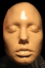 Charger l'image dans la galerie, Angelina Jolie Life mask / life cast #1