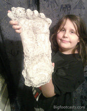 画像をギャラリービューアに読み込む, 1990 Bigfoot Mount Rainier Mt. Rainier Track Cast footprint replica