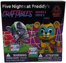 Laden Sie das Bild in den Galerie-Viewer, Five Nights at Freddy's Craftables Series 2 Roxy Roxanne Wolf, no box