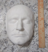 Load image into Gallery viewer, Robin Williams life mask life cast