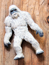 Charger l&#39;image dans la galerie, Yeti MINIATURE YETI Abominable Snowman Plastic Toy Figures Figurine Dollhouse Diorama Terrarium Supplies Small Fairy Garden Shadow Box Mini Toy