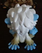 Load image into Gallery viewer, CRYPTKINS YETI VINYL FIGURE