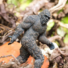 Cargar imagen en el visor de la galería, 2019 Bigfoot plastic figure from Safari Ltd (Item #100305)